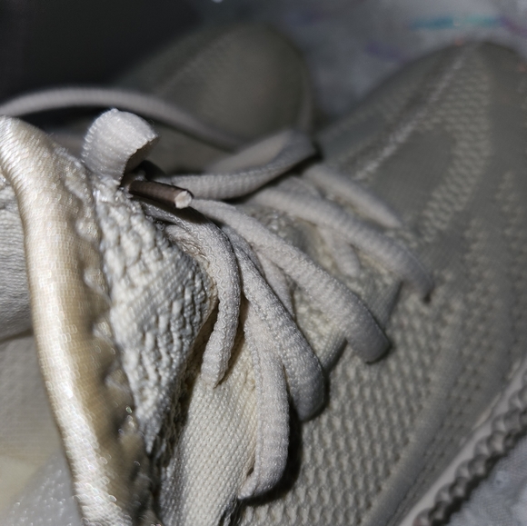 CREAM SNEAKERS 👟 - Picture 4 of 4